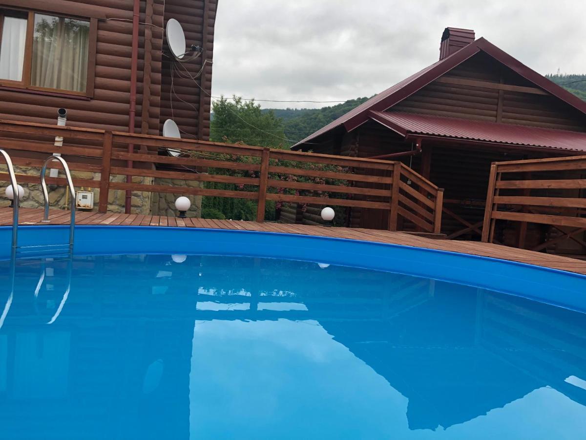 Karpatska Mria Hotel Yaremche Eksteriør billede